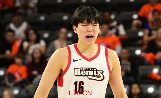 河村勇辉：杨瀚森很有天赋未来光明 7月我能否对阵中国男篮要看合同 称赞年轻球员潜力